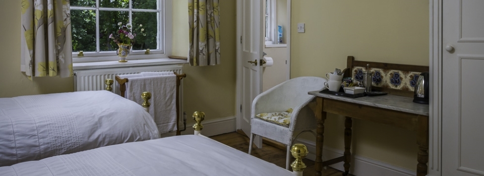 Chamomile Room at The Old Vicarage Bed and Breakfast Kenton Exeter